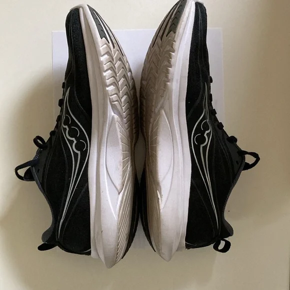 Saucony Kinvara 13 Running Shoe - Picture 3 of 6